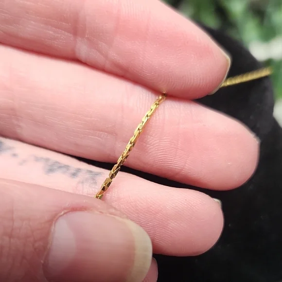 Gold Minimalist Beaded Necklace Jewelry - Picture 6 of 6